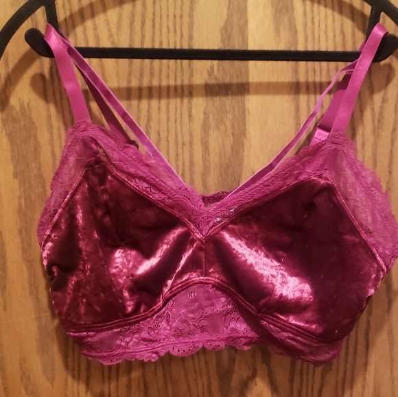 Velour Bralette - Picture 1 of 3